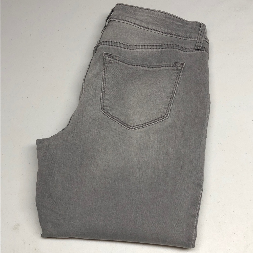 OLD NAVY GRAY MID-RISE ROCKSTAR SKINNY JEANS 2/26x28 LIKE NEW ⭐️